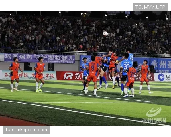 赛季高光回眸：盘点足球场上那些令人难忘的精彩瞬间与战术趋势